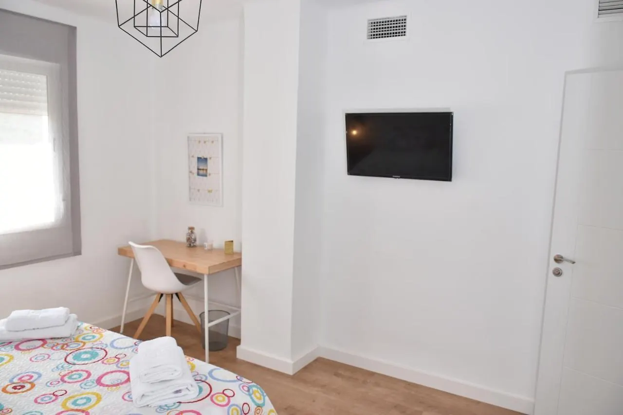 Spectacular Apartment 8 Pax/4 Rooms & Free Parking Màlaga