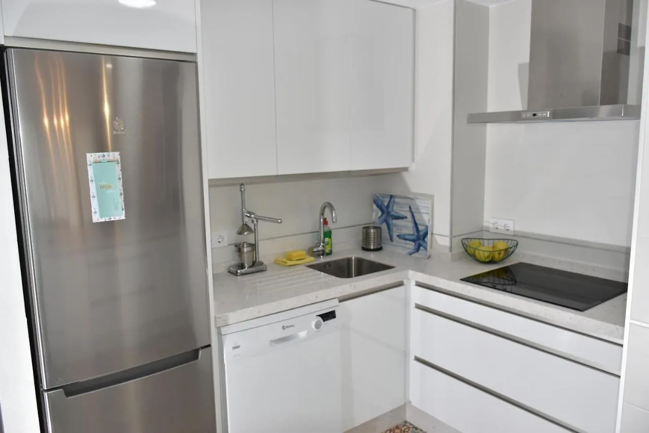 Spectacular Apartment 8 Pax/4 Rooms & Free Parking Malaga